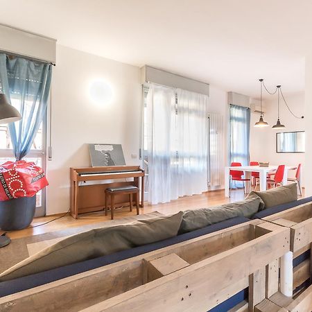 Alessia'S Flat- L'8 E Mezzo Apartment Milano Ngoại thất bức ảnh