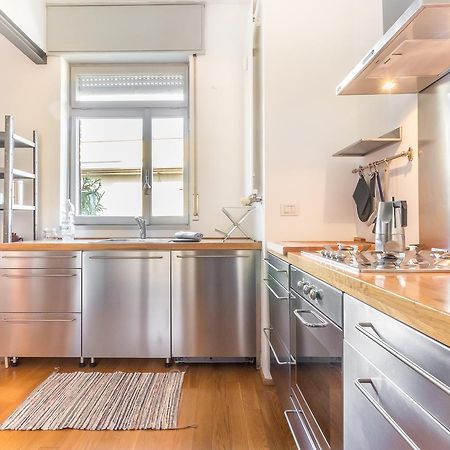 Alessia'S Flat- L'8 E Mezzo Apartment Milano Ngoại thất bức ảnh