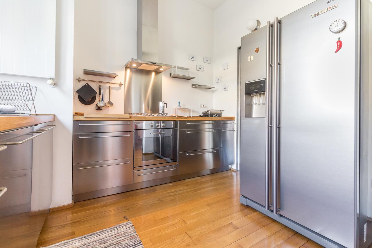 Alessia'S Flat- L'8 E Mezzo Apartment Milano Ngoại thất bức ảnh