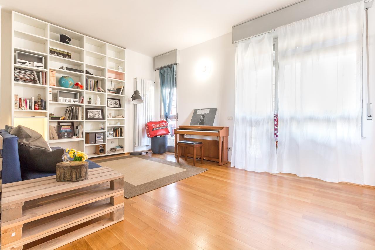 Alessia'S Flat- L'8 E Mezzo Apartment Milano Ngoại thất bức ảnh
